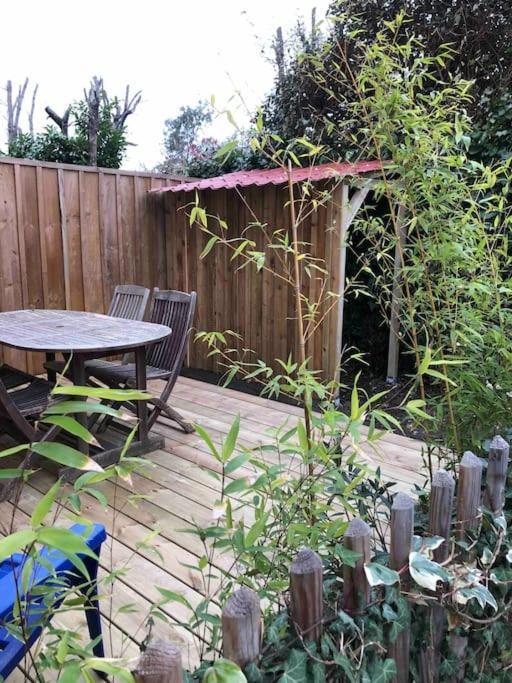 Au Calme, Maison T3 Neuf Avec Jardin A Cassy Lanton Exterior photo